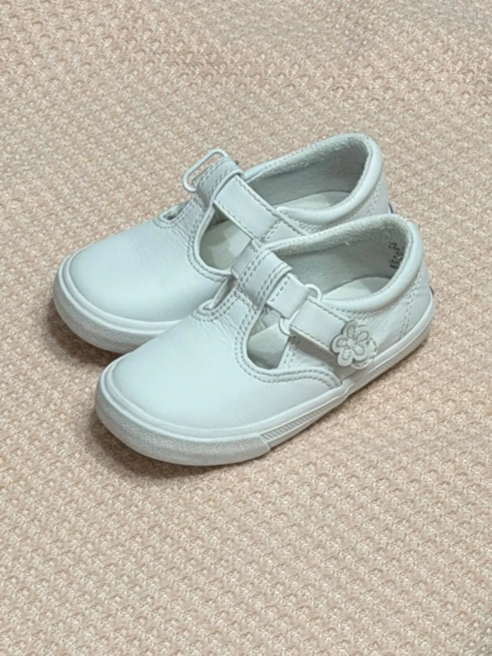 Keds White Toddler Mary Jane Shoes SIZE 6.5W